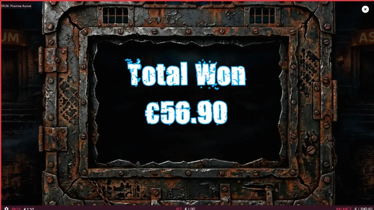 Tampilan visual slot Phantom Asylum dengan tema rumah sakit jiwa yang mencekam